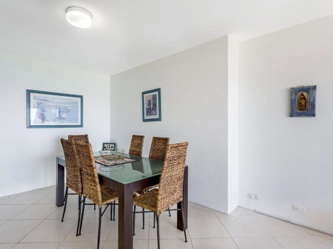 Soldiers Point Road Harbourside Unit 02 07 - Accommodation Perth 3