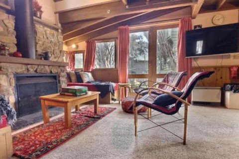 Bindi Alpine Getawayss Chalet At Tower Rd - Accommodation Perth 2