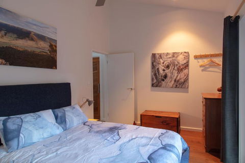 Ducknow - Perth Resorts 3