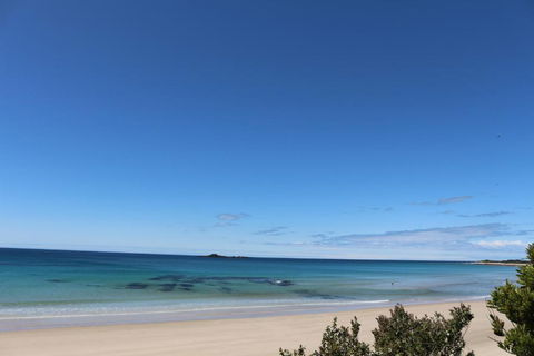 Sisters Beach Paradise - Perth Resorts 4