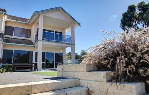 Bay Bliss In Coffin Bay - Accommodation Perth 2