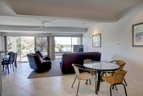 Bay Bliss In Coffin Bay - Accommodation Perth 4
