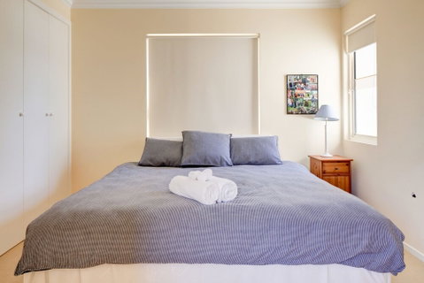 Fleetwood - Accommodation Perth 5