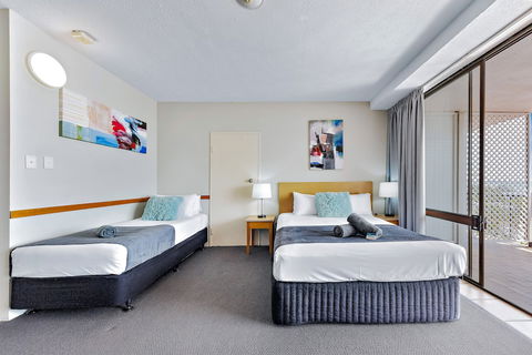 Ocean Views 14A - Accommodation Perth 2