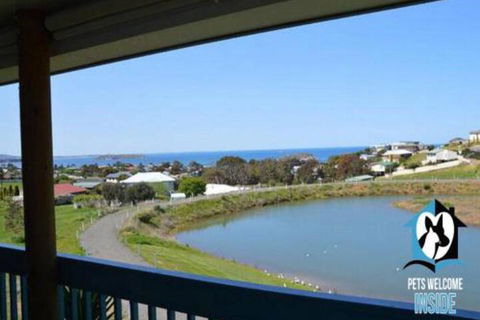 Beautiful Sea & Lake - Accommodation Perth 1