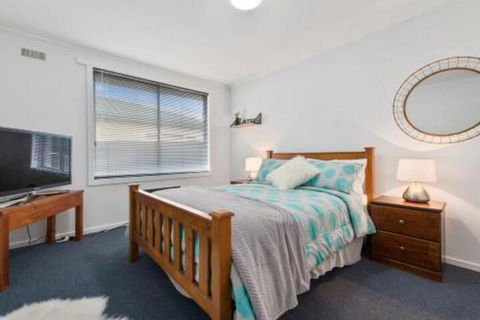 Elkie Villa 2 Bedroom Unit Burnie - Perth Resorts 2