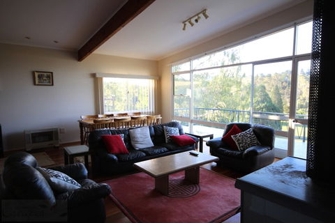 Fairways Close - Perth Resorts 1