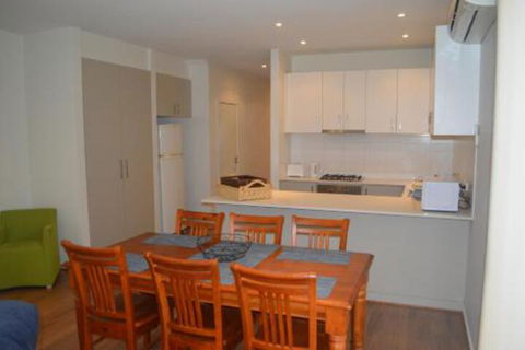 Family Friendly Unit - Accommodation Perth 6