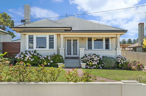 Merri Place - Perth Resorts 0
