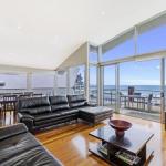 Shemara Idyllic East Beach Property With Multiple Living Areas - Accommodation Perth 0