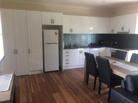 Costa Park Cottage Dio Armidale - Accommodation Perth 6