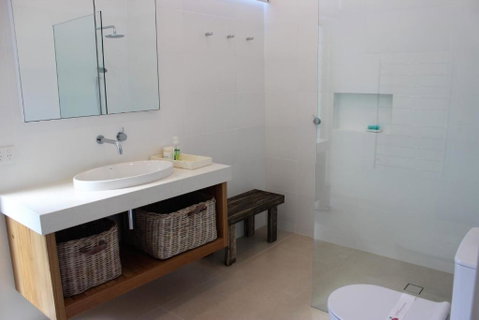 5 On COAST - Accommodation Perth 2