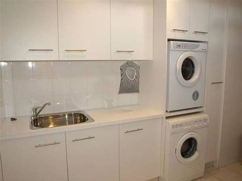 5 On COAST - Accommodation Perth 6