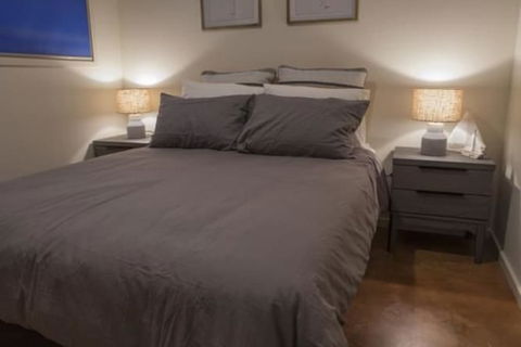 The Hill House - Accommodation Perth 6