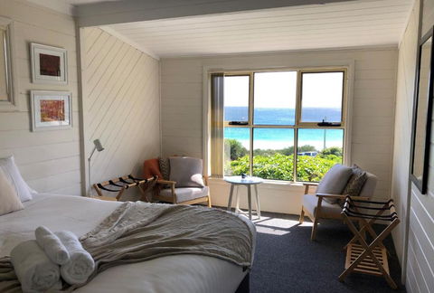 BURGESS COTTAGE King Bed For Couples - Perth Resorts 4