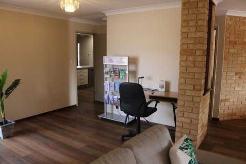 Cozy Stay At Kearsley - Accommodation Perth 1
