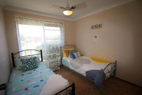 Gerrys Waterfront - Accommodation Perth 2