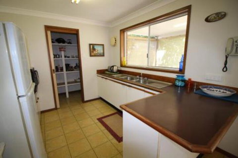 Gerrys Waterfront - Accommodation Perth 6