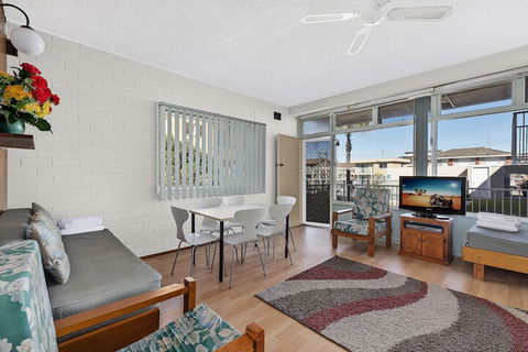 The Sands Apartment 6 - Accommodation Perth 4