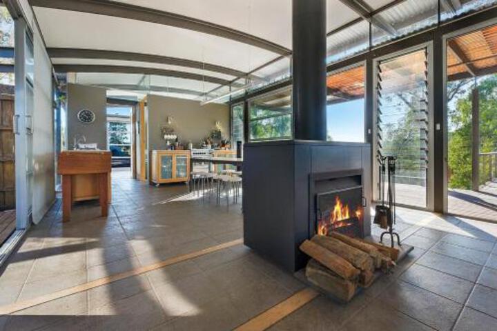 Howes Valley NSW Perth Resorts