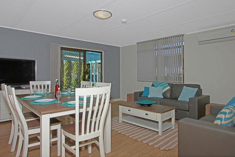 Baltica Beach House - Accommodation Perth 1