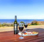 High Tide Wallaroo Beachfront Property Pet Friendly - Accommodation Perth