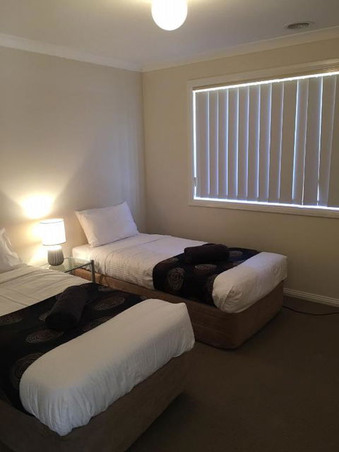 Melton Apartments - Perth Resorts 1