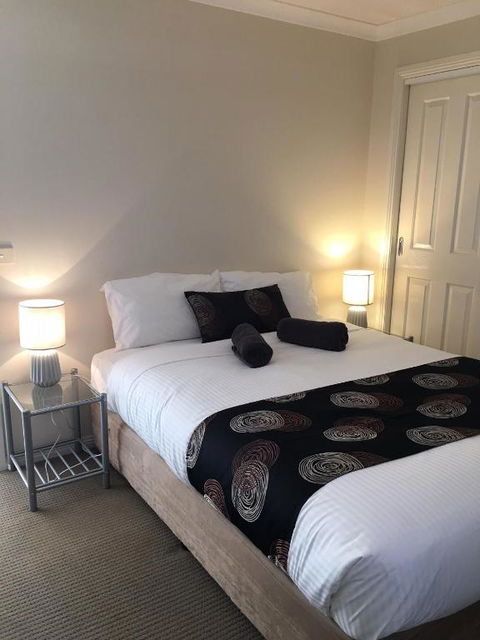 Melton Apartments - Perth Resorts 2