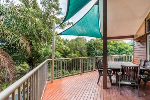 Amaroo House - Perth Resorts 7