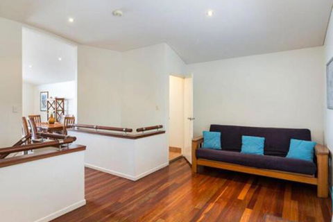 Lookout Unit 2 - Perth Resorts 4