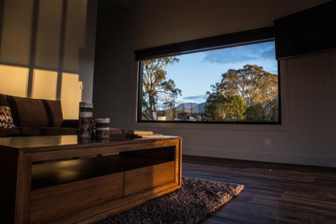 Pomonal Estate Mt. Cassell Villa - Accommodation Perth 3