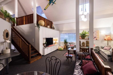 Land Of Lost Treasure - Accommodation Perth 5
