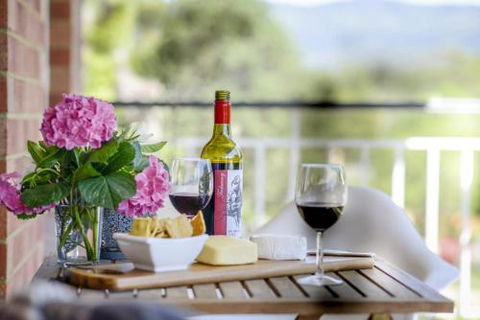 Myrtle Tree Lodge Flowers Kangaroo Valley - Perth Resorts 4