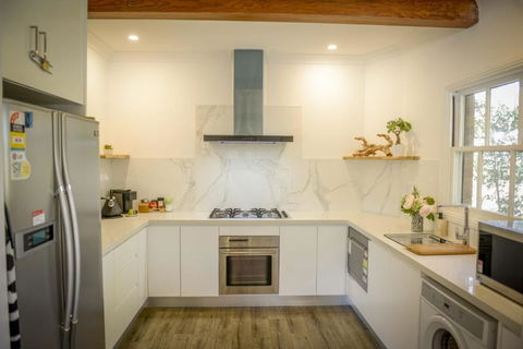 Myrtle Tree Lodge Flowers Kangaroo Valley - Perth Resorts 2