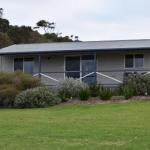 Tidal Dreaming Seaview Cottages - Accommodation Perth 0