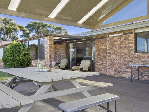 Beachway Beach Access At End Of Street - Accommodation Perth 6