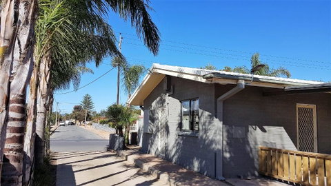 The Good Life - Accommodation Perth 1