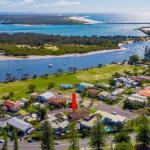 Curls & Buoys Pet Friendly Stone Throw To River - Accommodation Perth 0