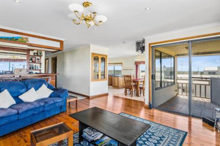 Carpenter Rocks SA Accommodation Perth