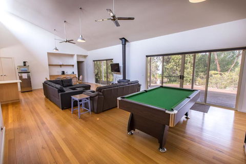 Acacia Lakehouse The Lake At Your Doorstep - Accommodation Perth 6
