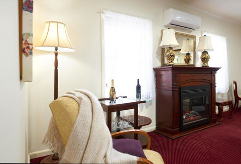 Grand Central Hotel - Accommodation Perth 3