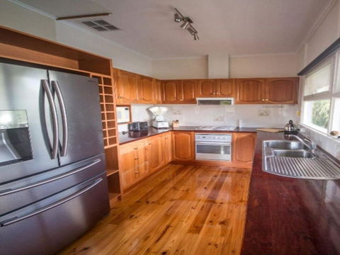 Wilto By The Beach 4 (1) Wilto Street - Accommodation Perth 5