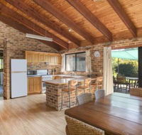 75 River Rd Tabourie Hideaway - Accommodation Perth