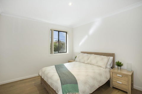 Dolphin Views Unit 5 Of 14 Dolphin St - Perth Resorts 1