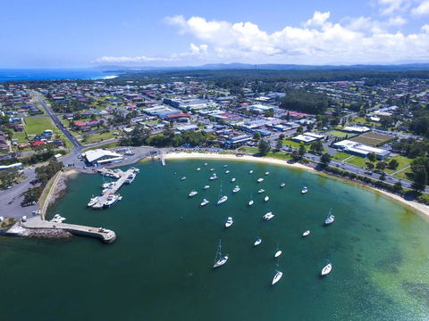 Dolphin Views Unit 5 Of 14 Dolphin St - Perth Resorts 2
