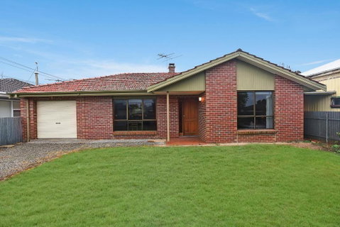 Don Carmella - Accommodation Perth 2