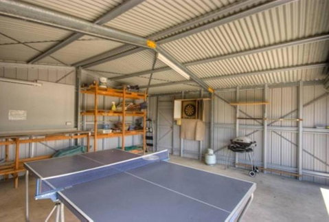 4 Boronia Place Rainbow Beach Perfect Convenient Location Fenced Yard - Accommodation Perth 3