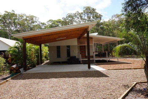 15 Esprit Drive Rainbow Shores Gorgeous Modern Beach House - Accommodation Perth 6