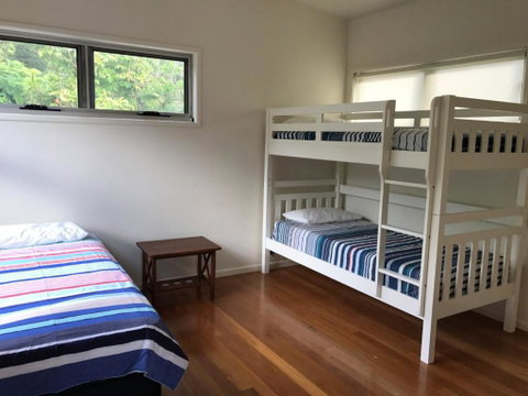 Sinclair Rainbow Beach Modern Beach House Close To Everything Free Wi Fi - Accommodation Perth 2