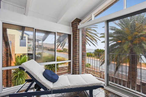 Palms On The Esplanade Sellicks Beach WiFi - Accommodation Perth 2